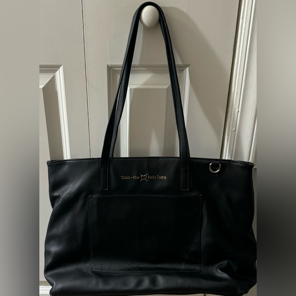 Coco + Kiwi tote carryall diaper bag